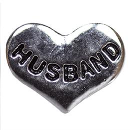 Charm corazon plata husband